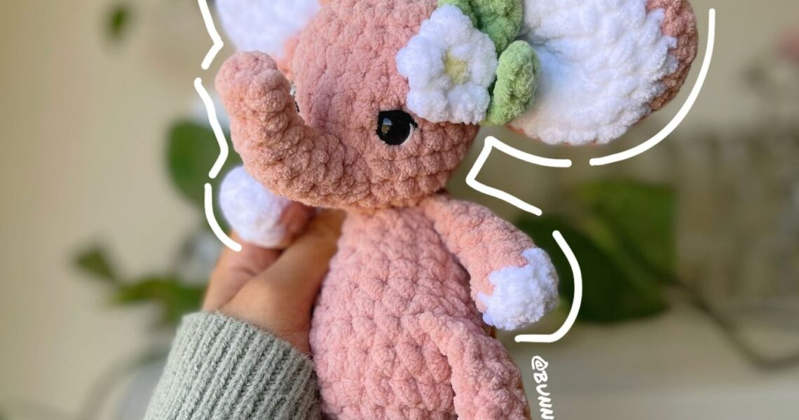 Annie Mini Elephant handmade crochet plushie by Bunnyetoo, photo 1