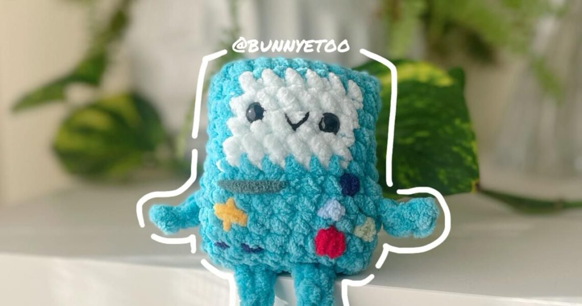 BMO handmade crochet plushie by Bunnyetoo