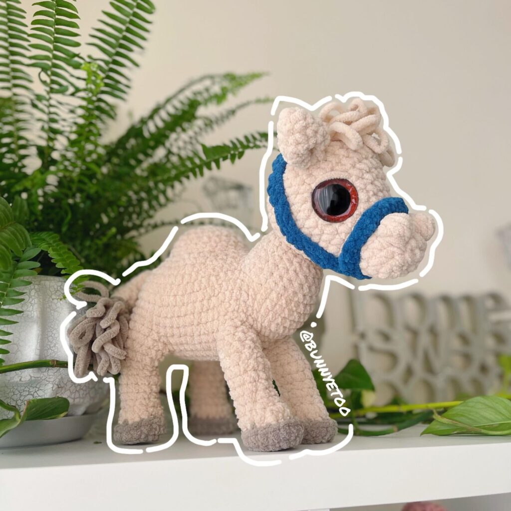 Camel handmade crochet plushie by Bunnyetoo, photo 3