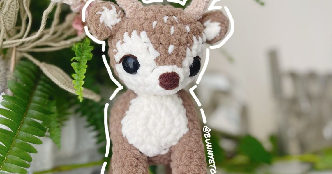 Fawn handmade crochet plushie by Bunnyetoo