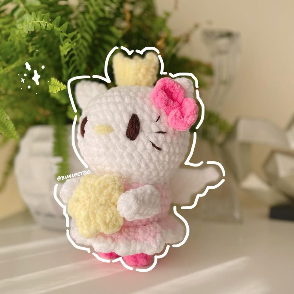Hello Kitty Angel handmade crochet plushie by Bunnyetoo, photo 1