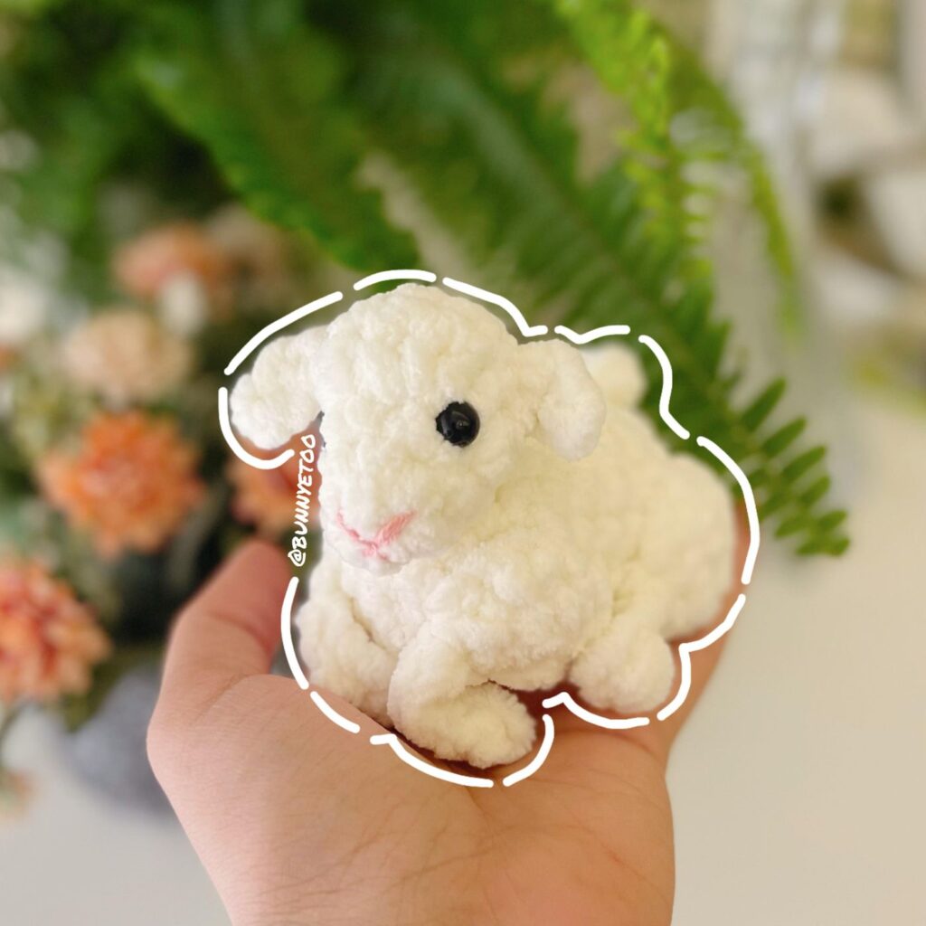 Lavie Lamb handmade crochet plushie by Bunnyetoo