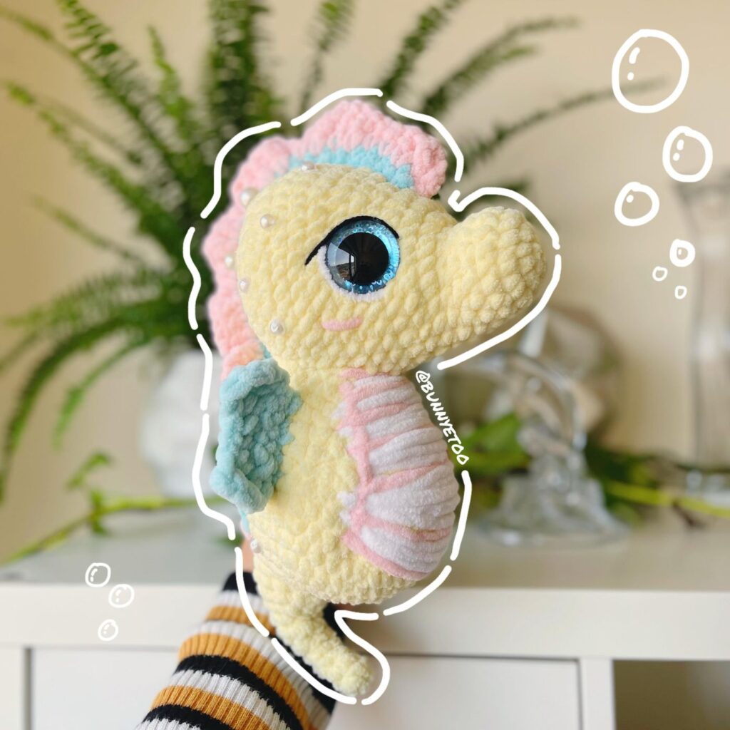 Pastel Seahorse handmade crochet plushie by Bunnyetoo, photo 3