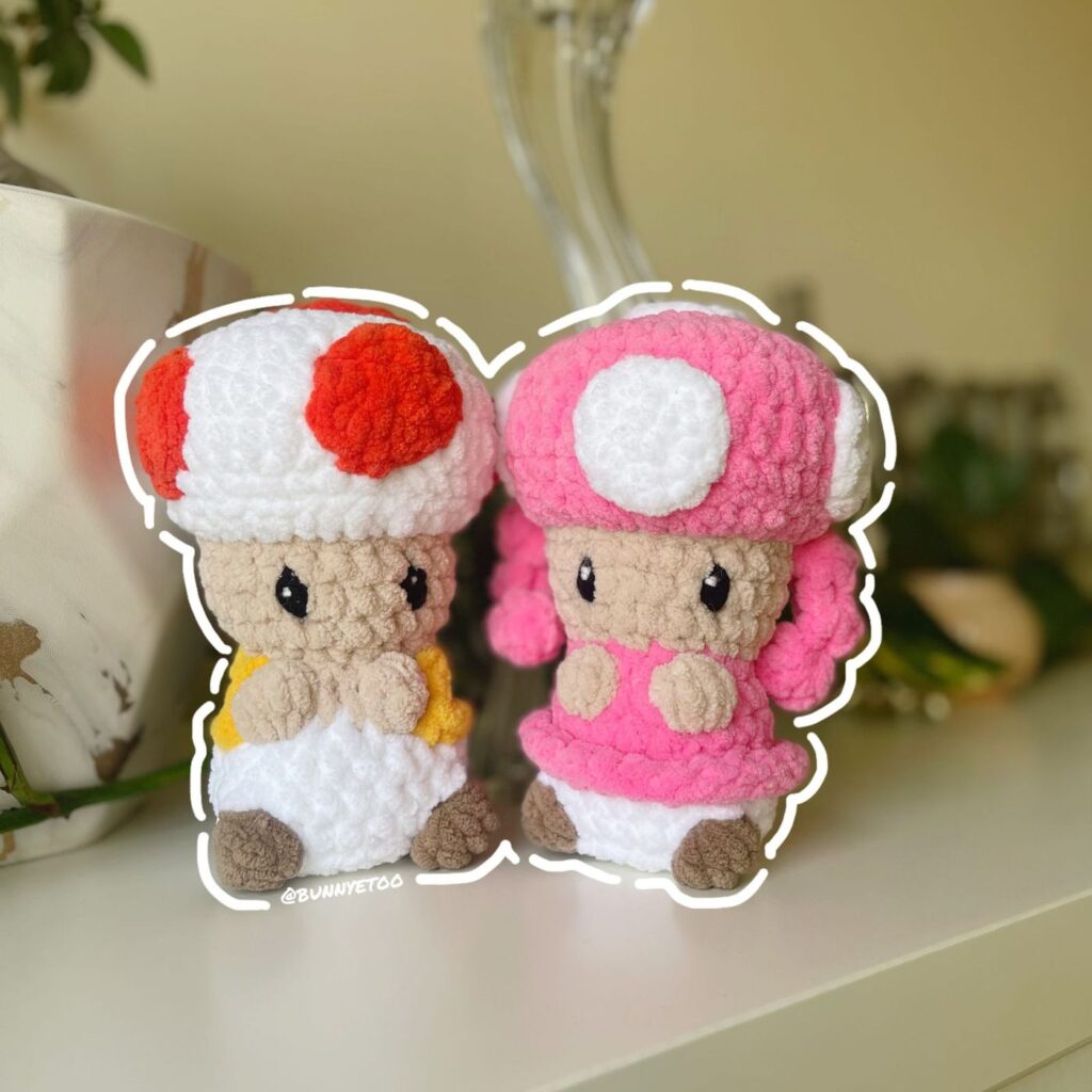 Toad & Toadette handmade crochet plushie by Bunnyetoo, photo 1