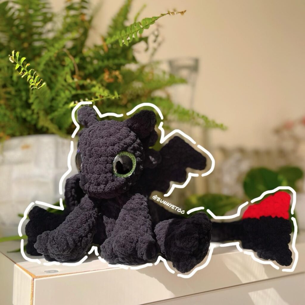 Toothless handmade crochet plushie by Bunnyetoo, photo 1